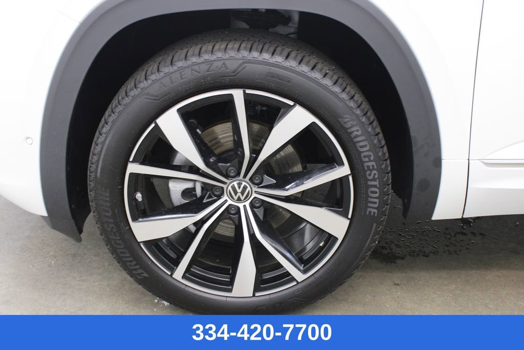 New 2026 Volkswagen Atlas SEL Premium R-Line image 28