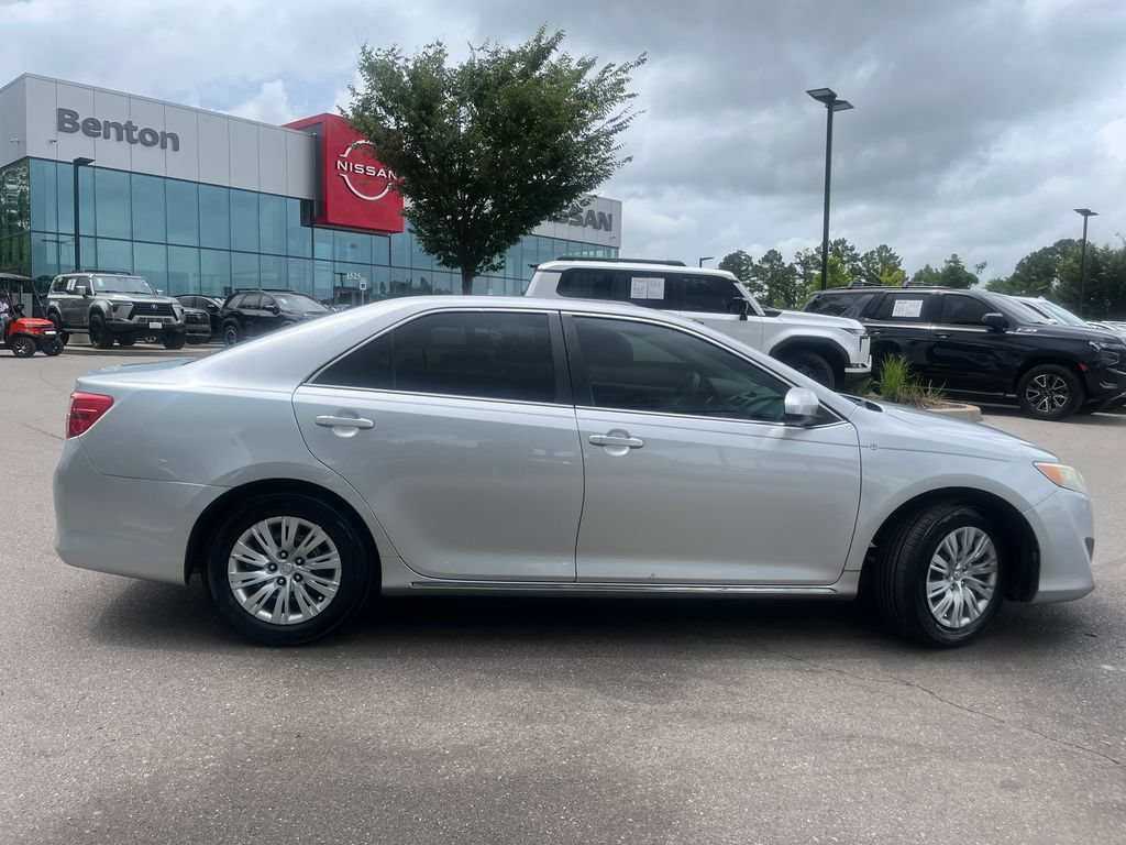 Used 2012 Toyota Camry LE FWD video 2