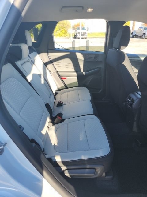 New 2026 Ford Escape Active w/ Cold Weather Package AWD/4WD image 16