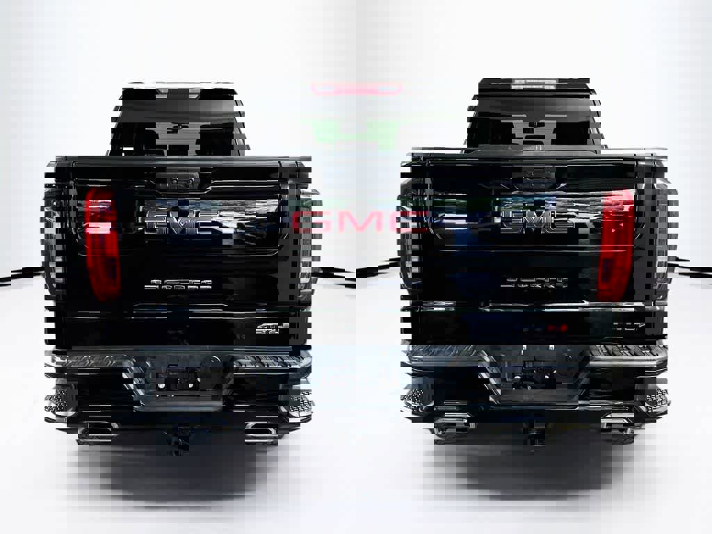 Used 2021 GMC Sierra 1500 AT4 image 5