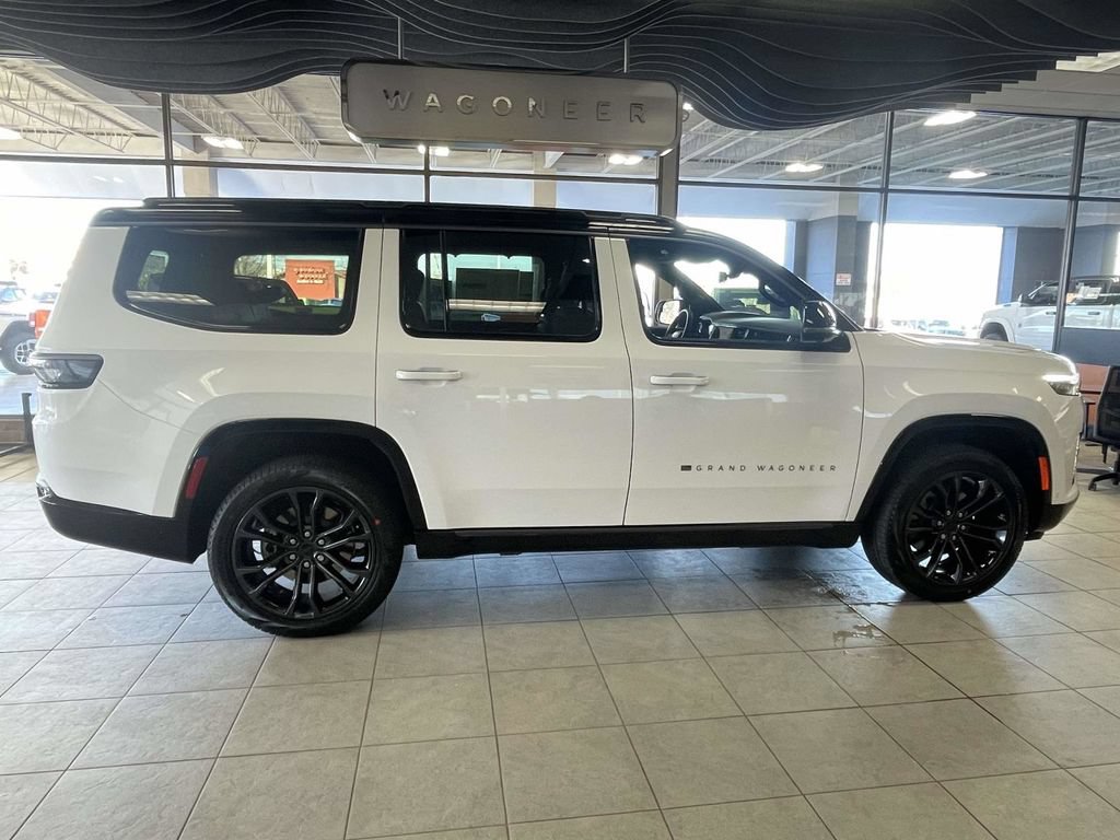 New 2026 Jeep Grand Wagoneer Summit w/ Premium Group III AWD/4WD image 8