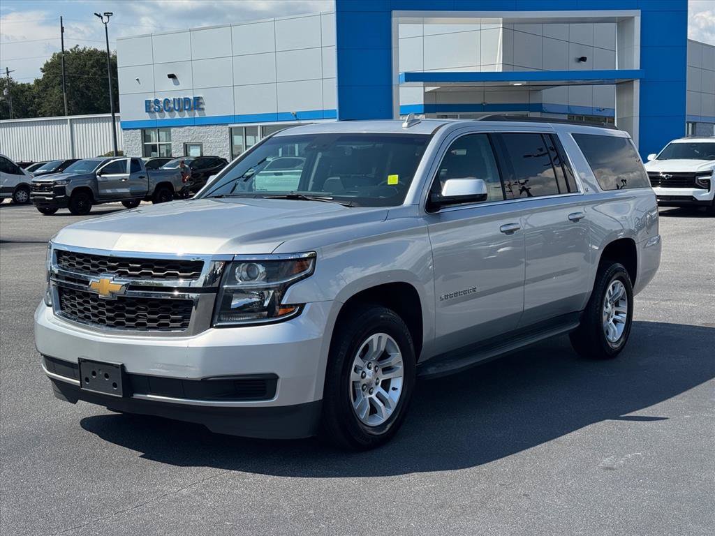 Used 2019 Chevrolet Suburban LT RWD image 7