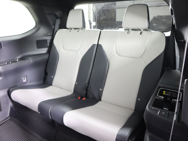 New 2026 Lexus TX 500h AWD w/ Technology Package image 23