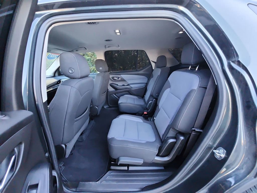 Certified 2021 Chevrolet Traverse LT image 28