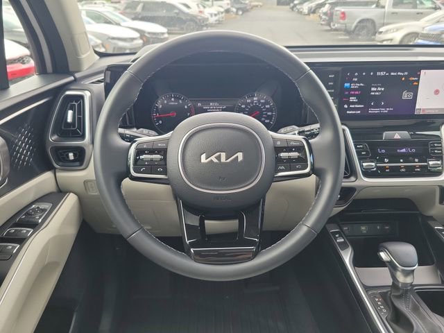Certified 2023 Kia Sorento S w/ Panoramic Sunroof Package FWD image 11