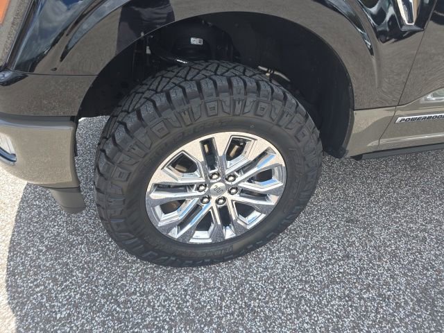 Used 2025 Ford F150 King Ranch w/ FX4 Off-Road Package AWD/4WD image 6