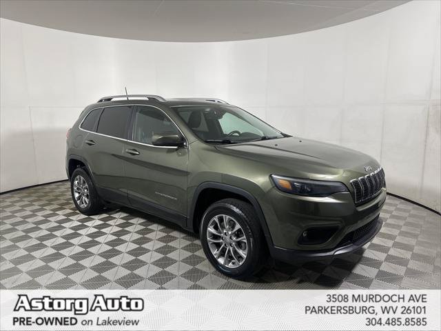 Certified 2019 Jeep Cherokee Latitude Plus w/ Comfort/Convenience Group AWD/4WD image 1