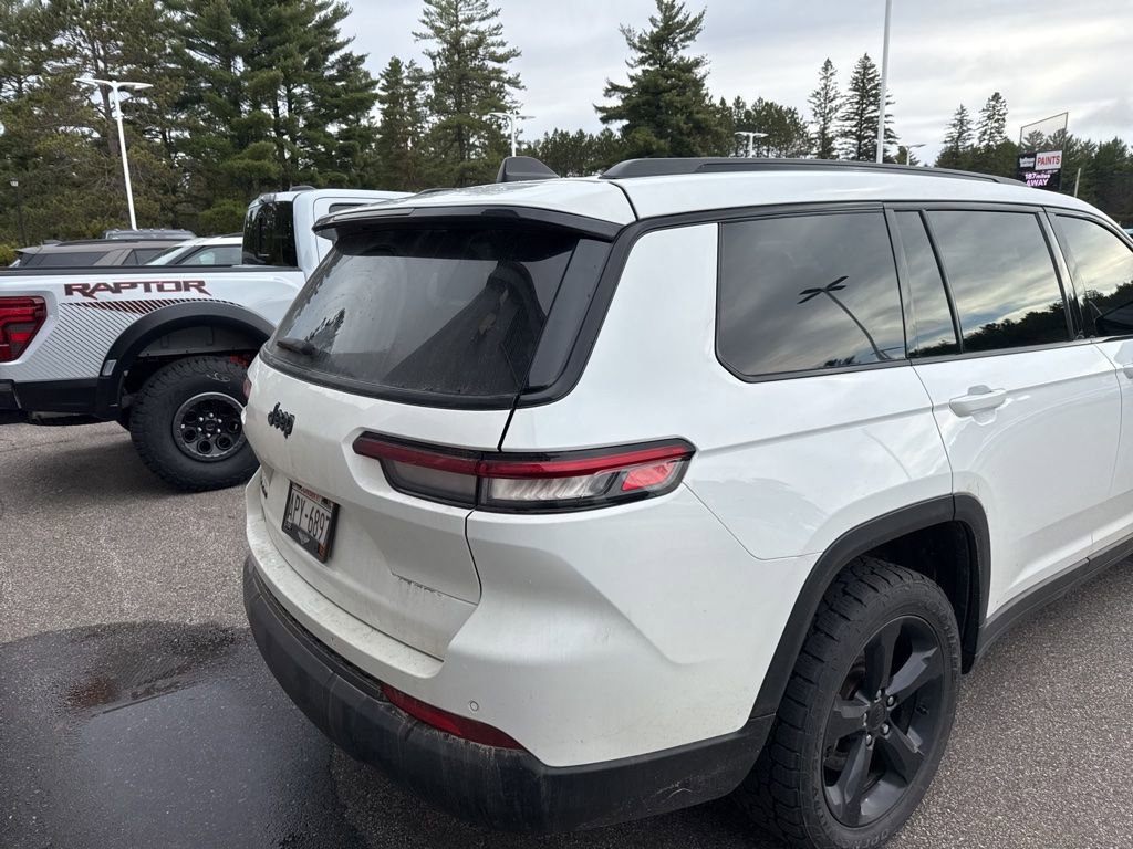 Used 2023 Jeep Grand Cherokee L Laredo AWD/4WD image 3