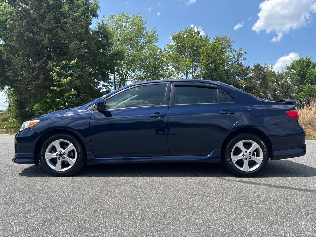Used 2012 Toyota Corolla S FWD image 2