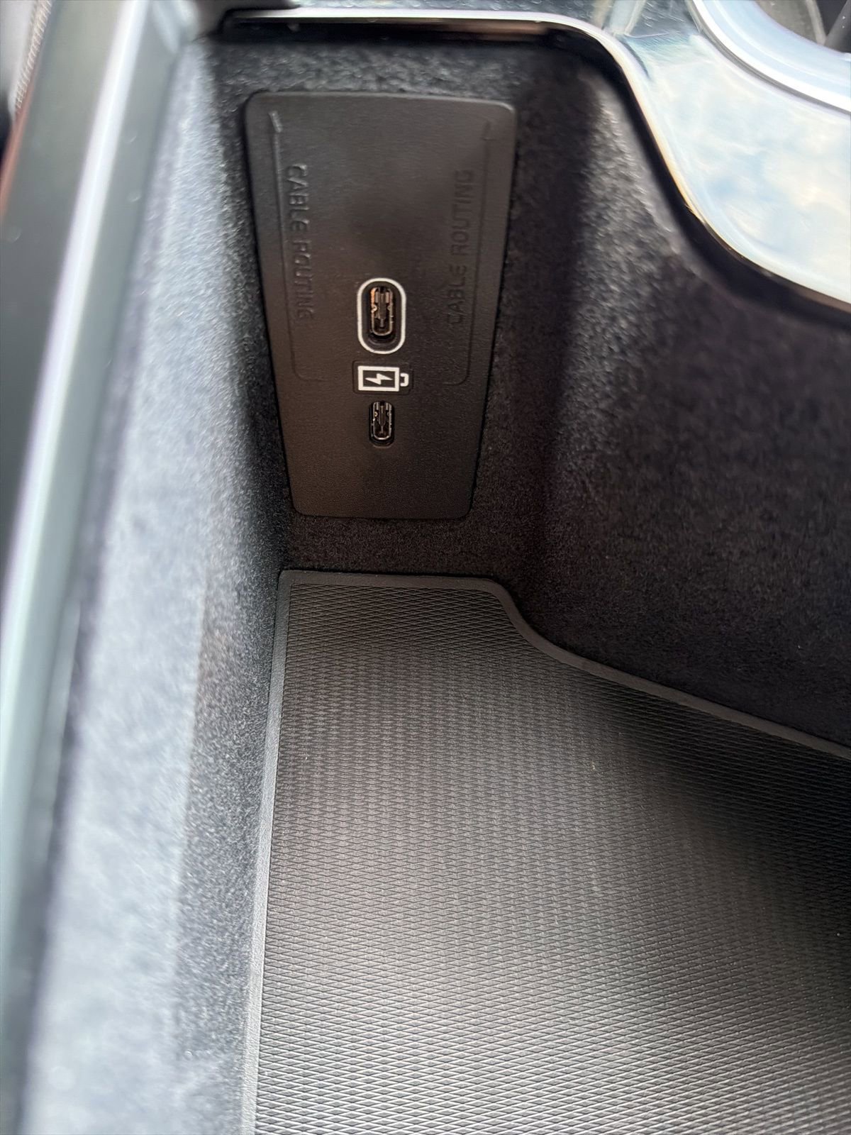 Used 2024 Volvo XC60 T8 Polestar w/ Protection Package Premier image 54