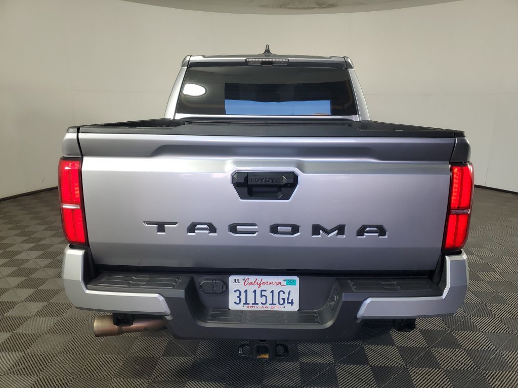 Used 2025 Toyota Tacoma TRD Sport RWD image 5