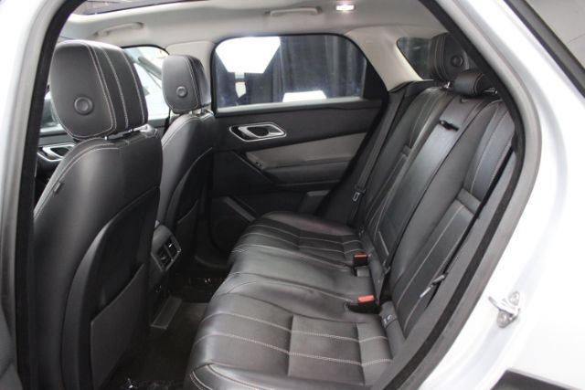 Used 2020 Land Rover Range Rover Velar S AWD/4WD image 24
