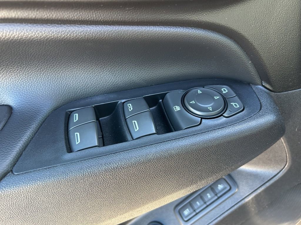 Used 2019 Chevrolet Equinox Premier image 13