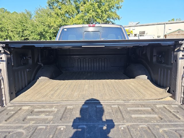 Used 2019 Ford F150 XLT w/ Equipment Group 302A Luxury AWD/4WD image 12