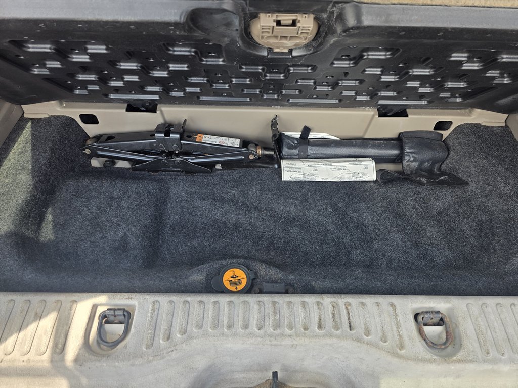 Used 2003 Ford Explorer Eddie Bauer RWD image 11