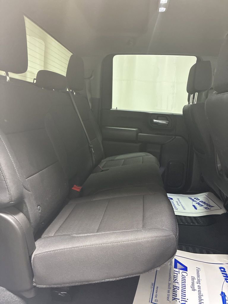 Used 2025 Chevrolet Silverado 2500 Custom w/ Custom Value Package image 24
