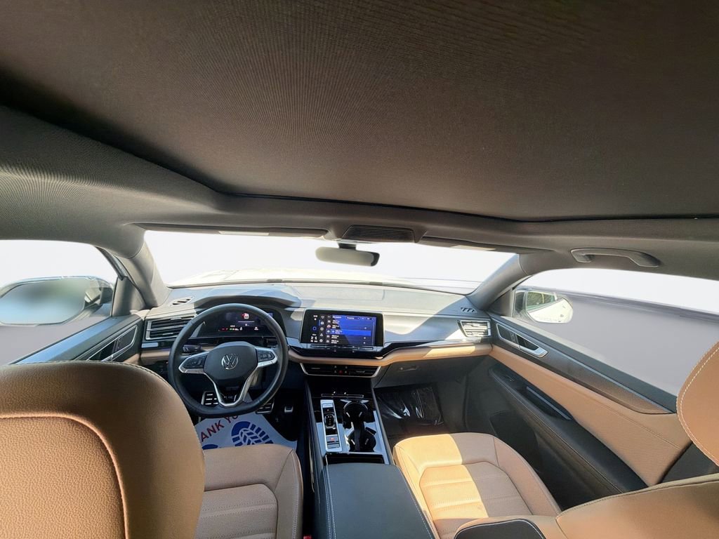 Used 2025 Volkswagen Atlas Cross Sport SEL R-Line AWD/4WD image 22