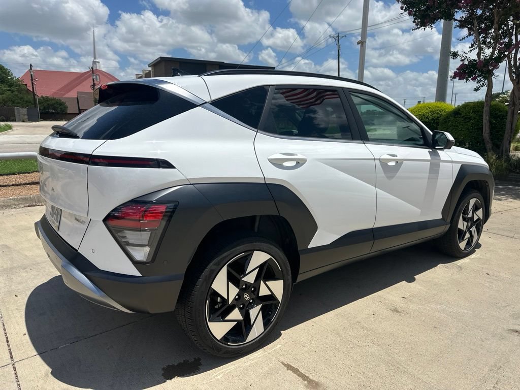 Used 2024 Hyundai Kona Limited AWD/4WD image 20