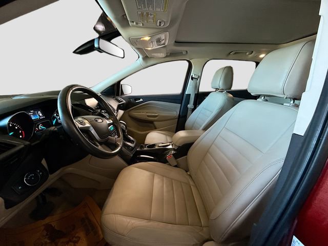 Used 2015 Ford Escape Titanium image 22