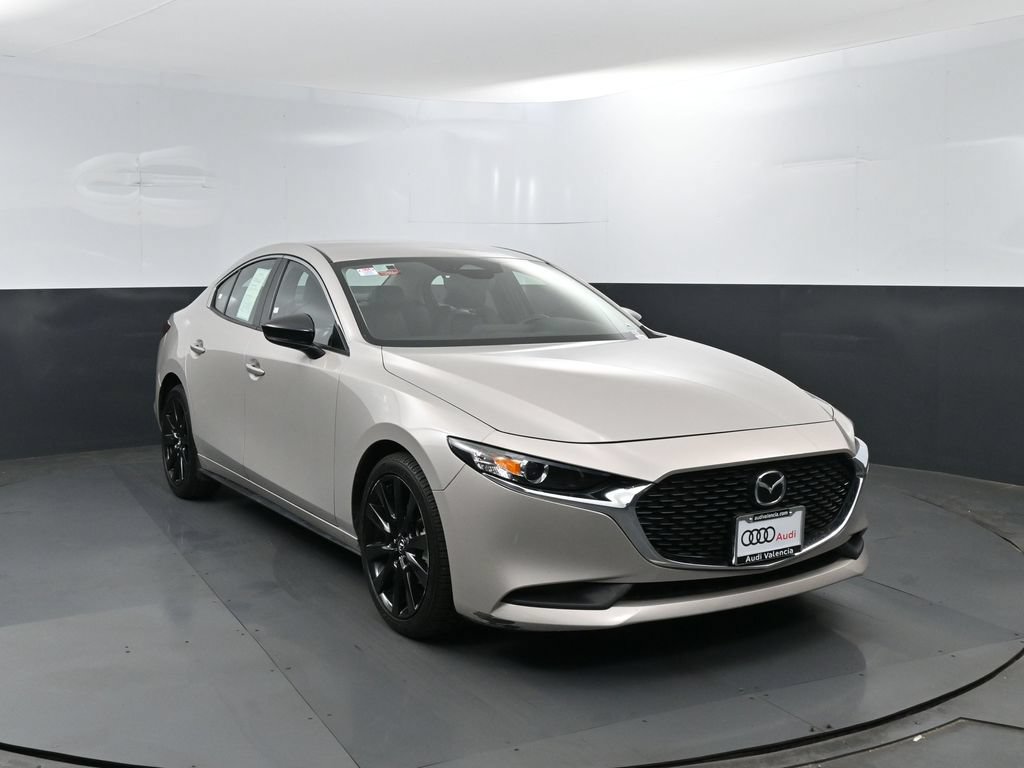 Used 2024 MAZDA MAZDA3 s FWD image 3