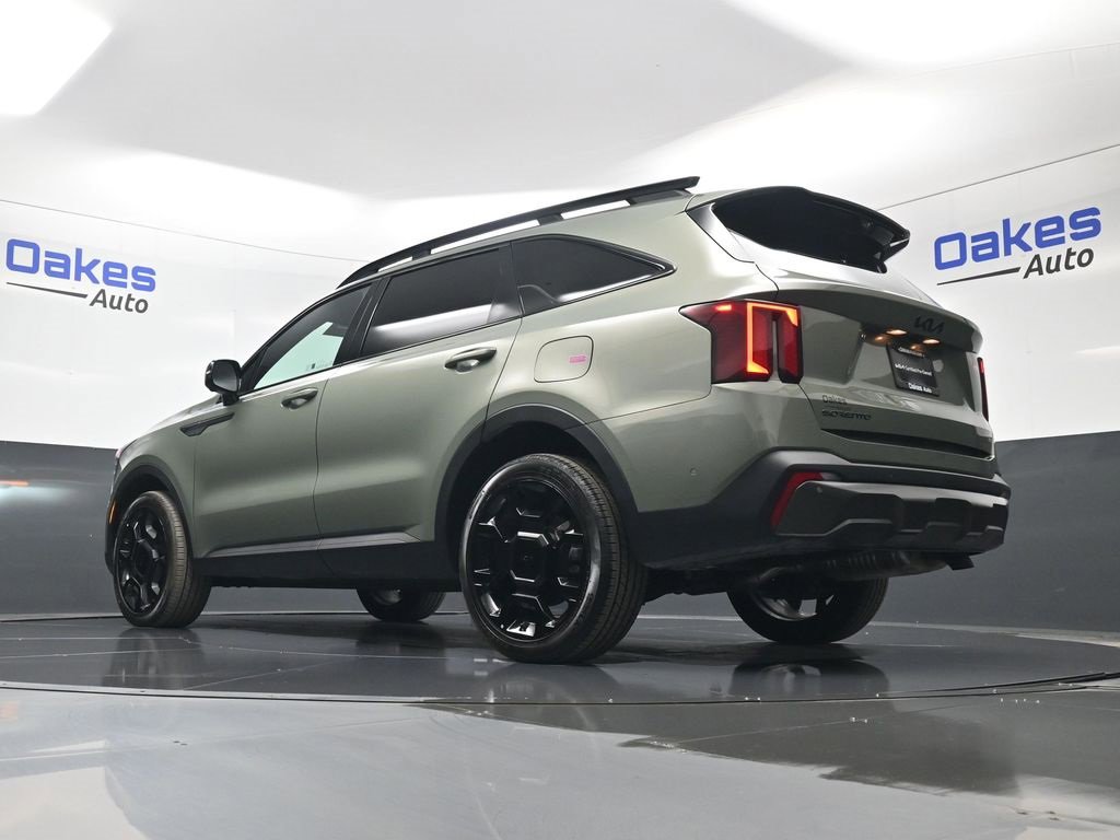 Certified 2025 Kia Sorento SX Prestige image 47