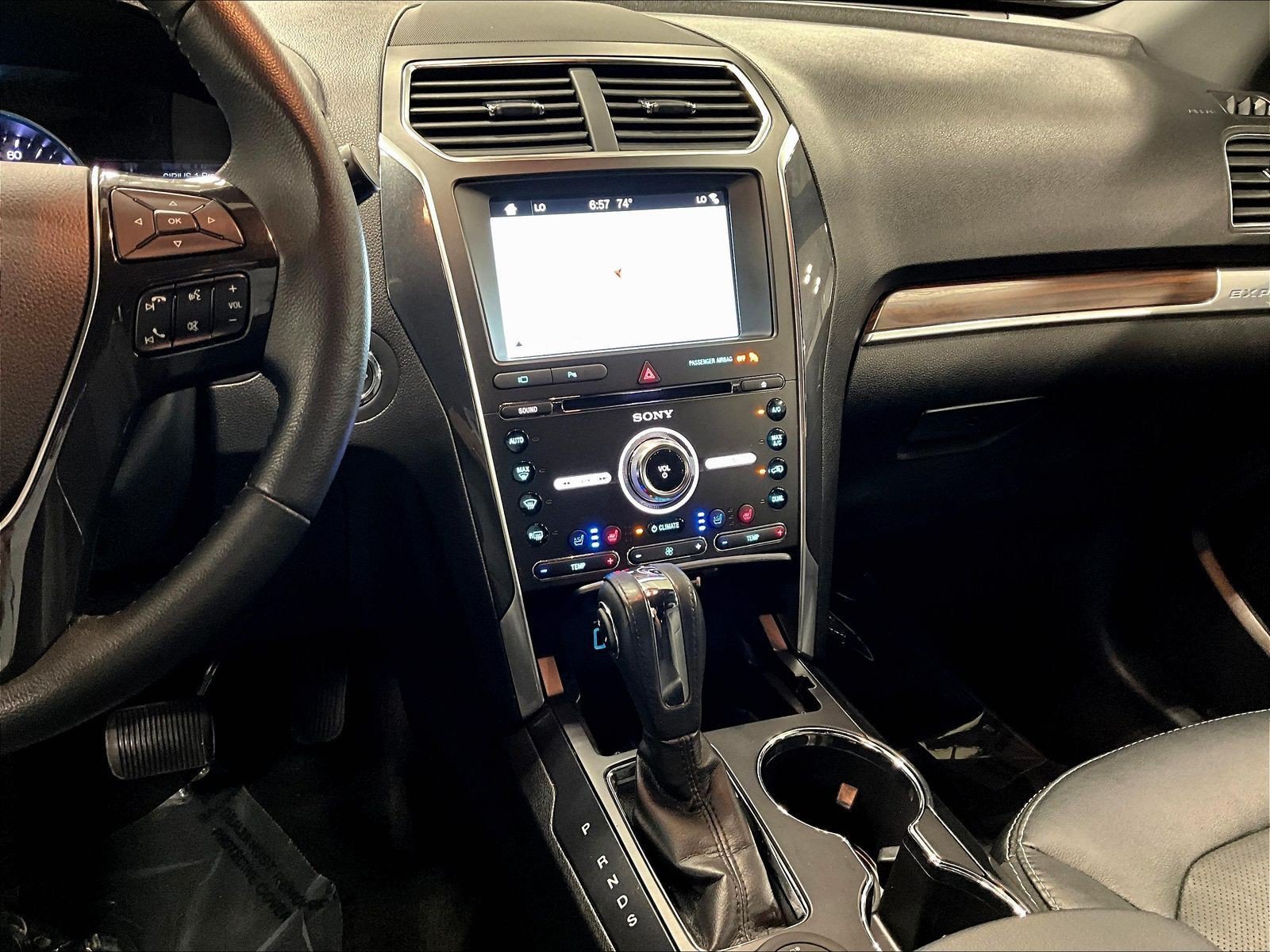 Used 2018 Ford Explorer Limited AWD/4WD image 9