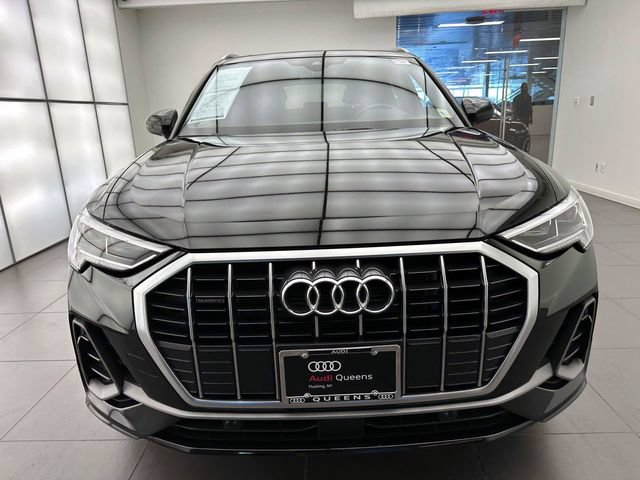 Used 2023 Audi Q3 2.0T Premium w/ Convenience Package AWD/4WD image 6