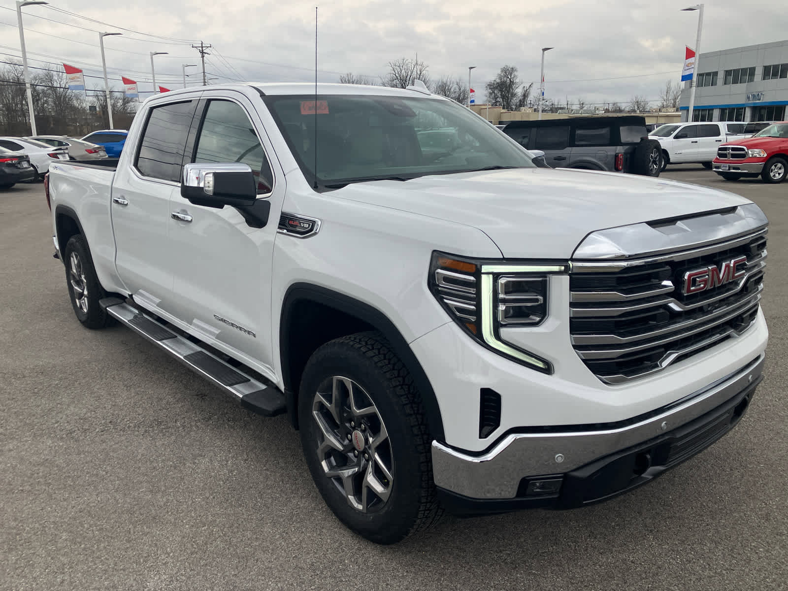 New 2026 GMC Sierra 1500 SLT w/ SLT Premium Plus Package