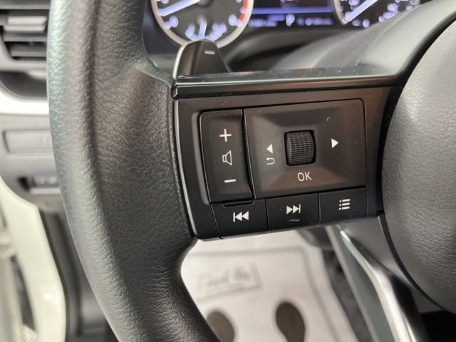 Used 2024 Nissan Rogue S image 22