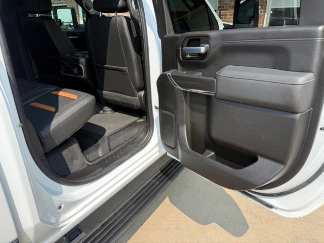 Used 2021 GMC Sierra 3500 AT4 w/ AT4 Premium Plus Package AWD/4WD image 18