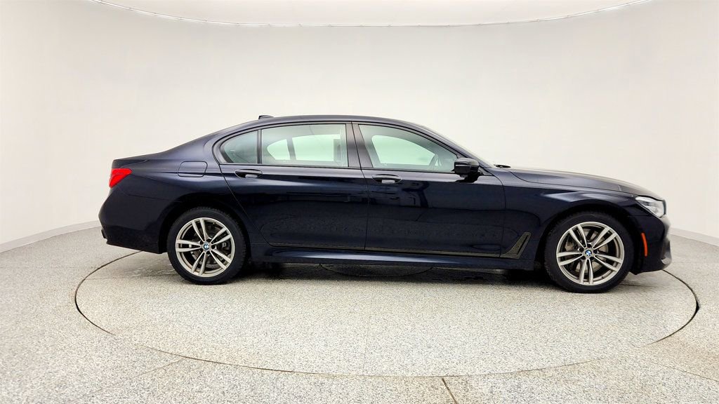 Used 2019 BMW 750i xDrive image 4