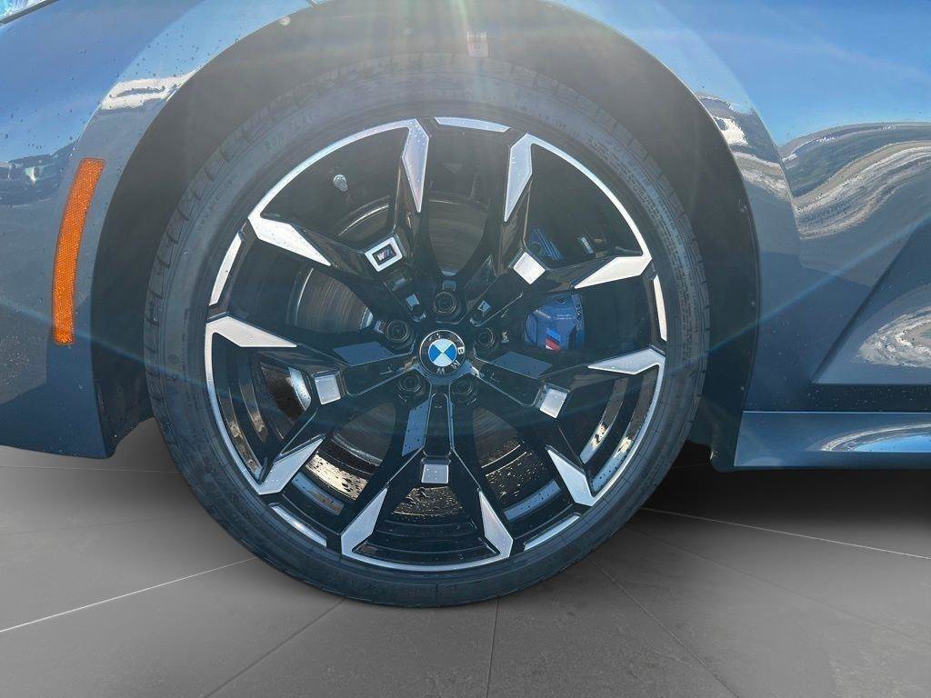 New 2026 BMW 330i xDrive Sedan w/ M Sport Package AWD/4WD image 10