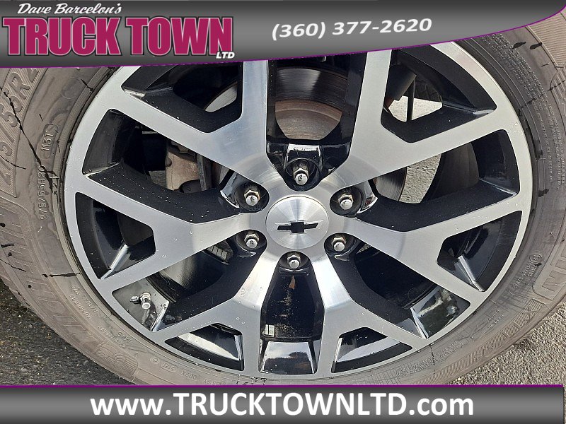 Used 2013 Chevrolet Avalanche LT w/ Suspension Package, Off-Road image 12