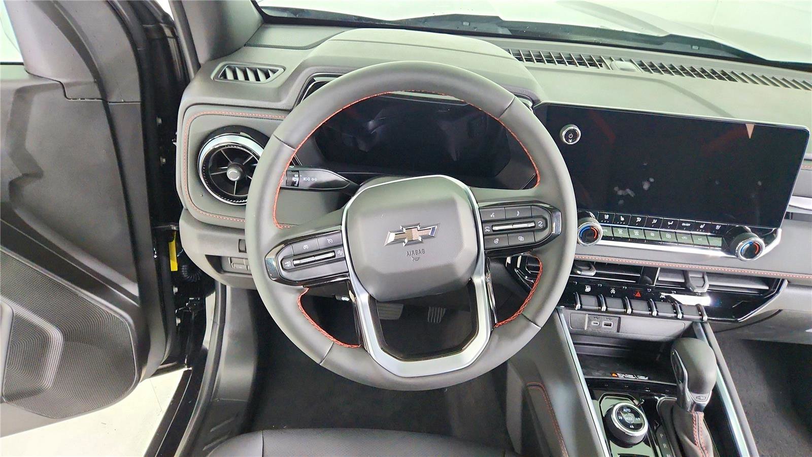 New 2026 Chevrolet Colorado Z71 w/ Z71 Convenience Package 2 image 29