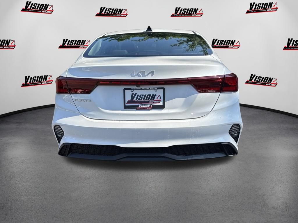 Used 2023 Kia Forte LXS FWD image 6