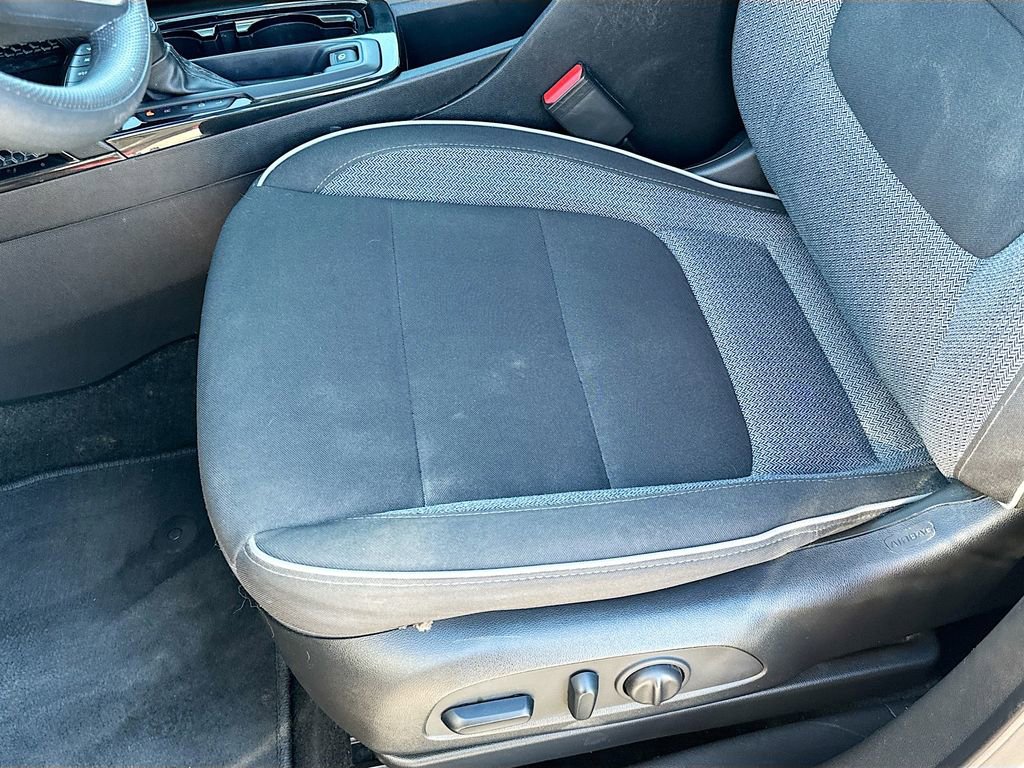 Used 2023 Chevrolet TrailBlazer LT w/ Convenience Package image 18