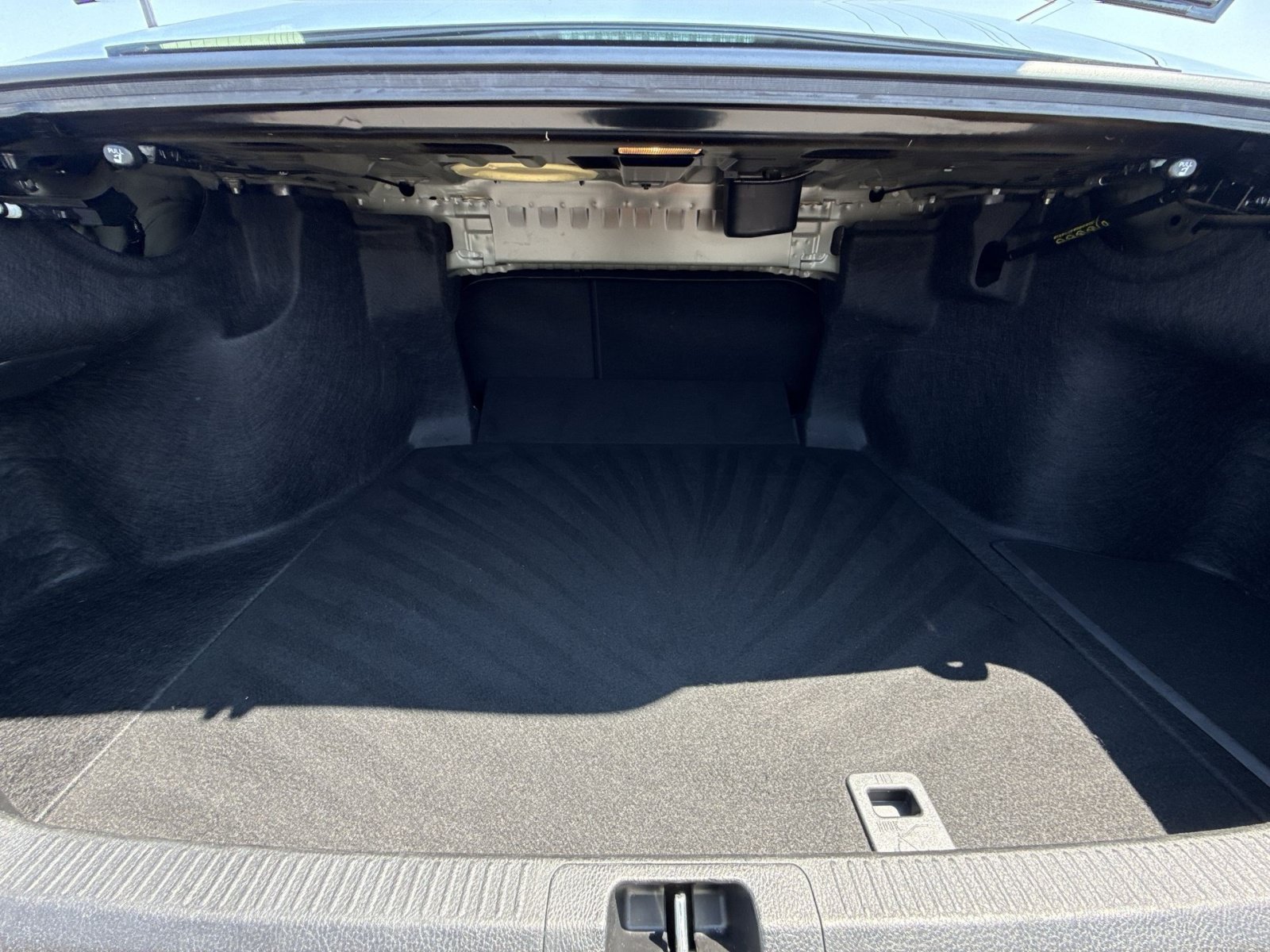 Used 2025 Toyota Camry LE FWD image 26