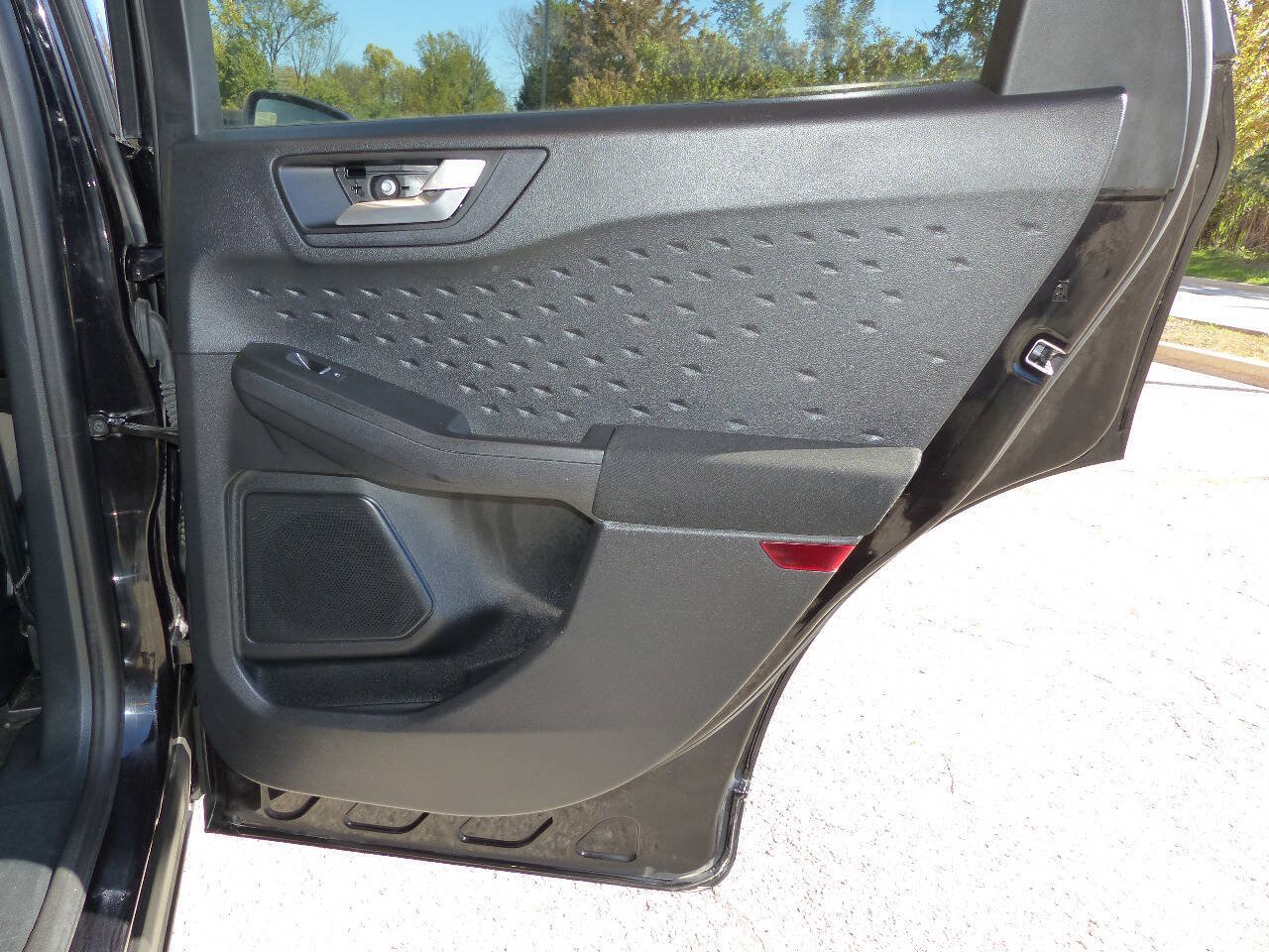 Used 2020 Ford Escape SE AWD/4WD image 35