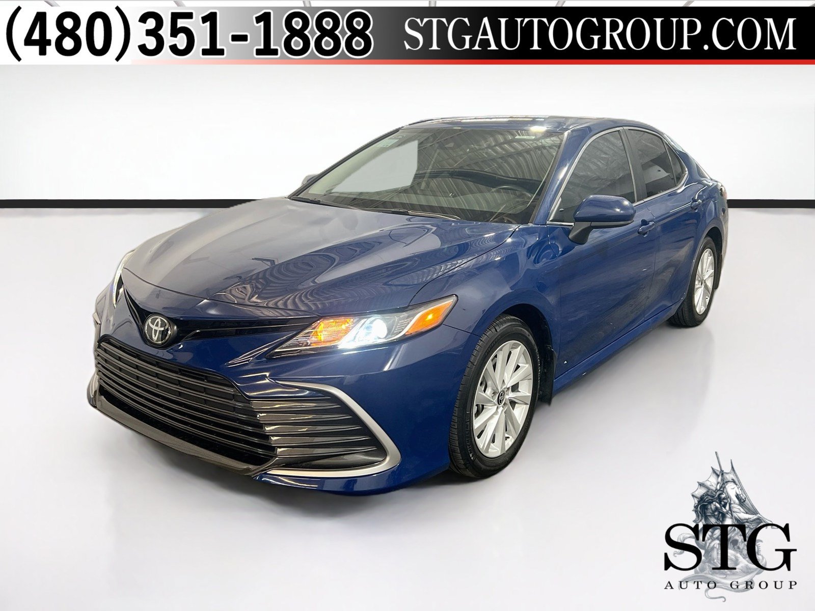 Used 2024 Toyota Camry LE FWD image 1