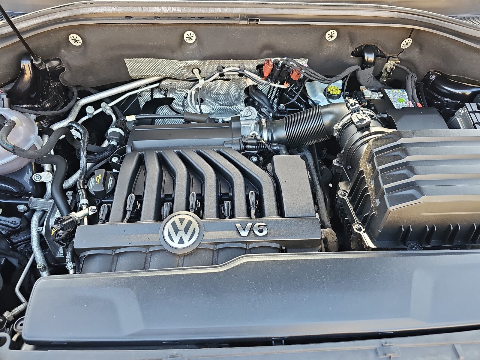 Used 2019 Volkswagen Atlas SEL Premium AWD/4WD image 34