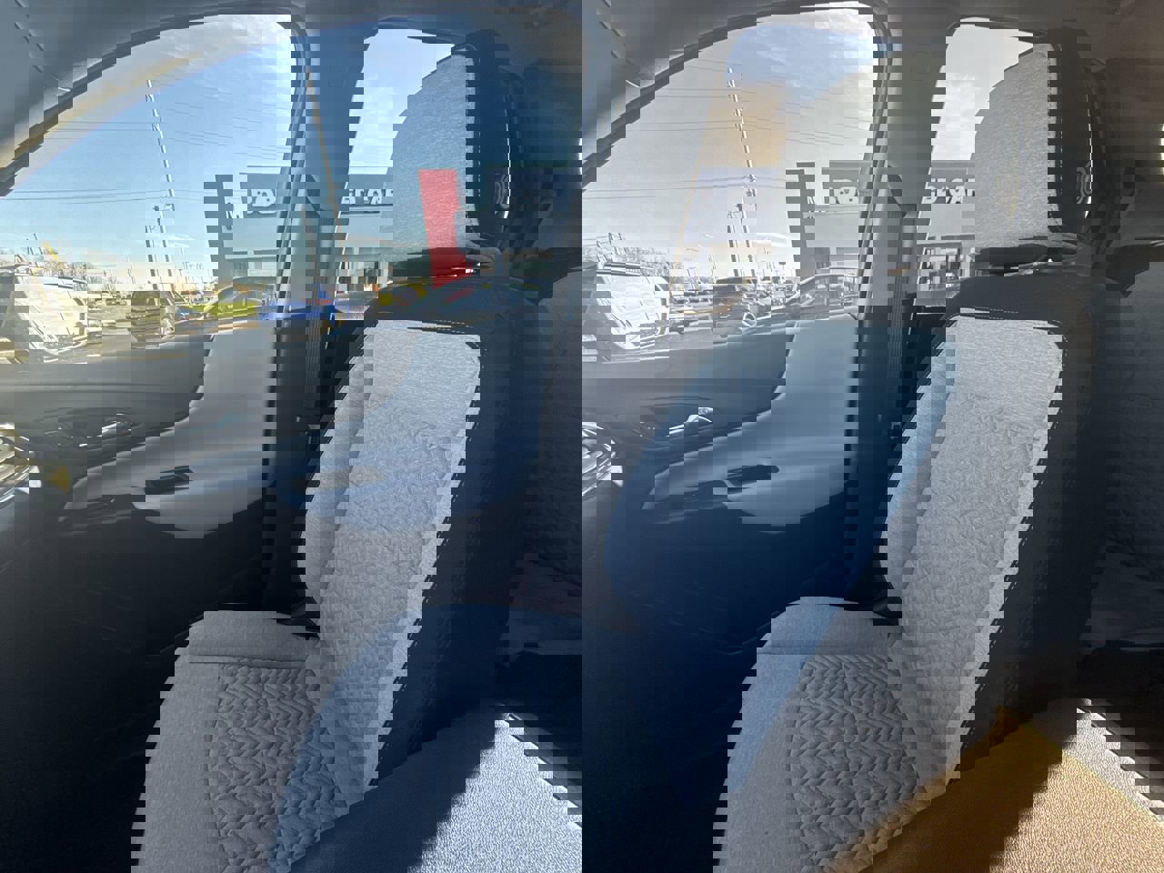 Used 2024 Chevrolet Equinox LS w/ LS Convenience Package image 30