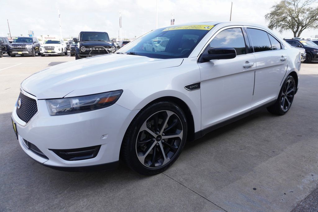 Used 2016 Ford Taurus SHO w/ Equipment Group 401A image 3