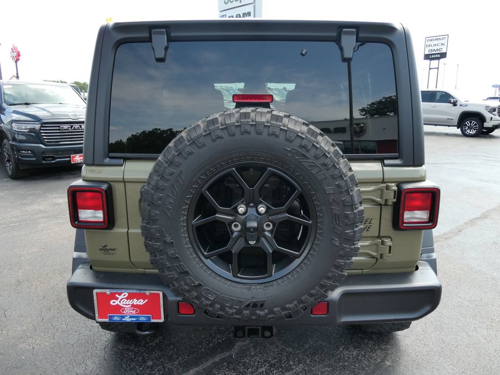 Used 2025 Jeep Wrangler Unlimited Sport AWD/4WD image 6