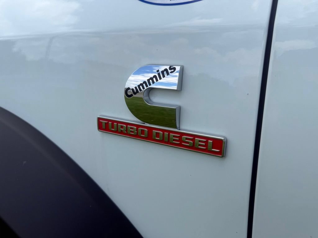 New 2024 RAM 5500 Tradesman w/ Safety Group AWD/4WD image 13