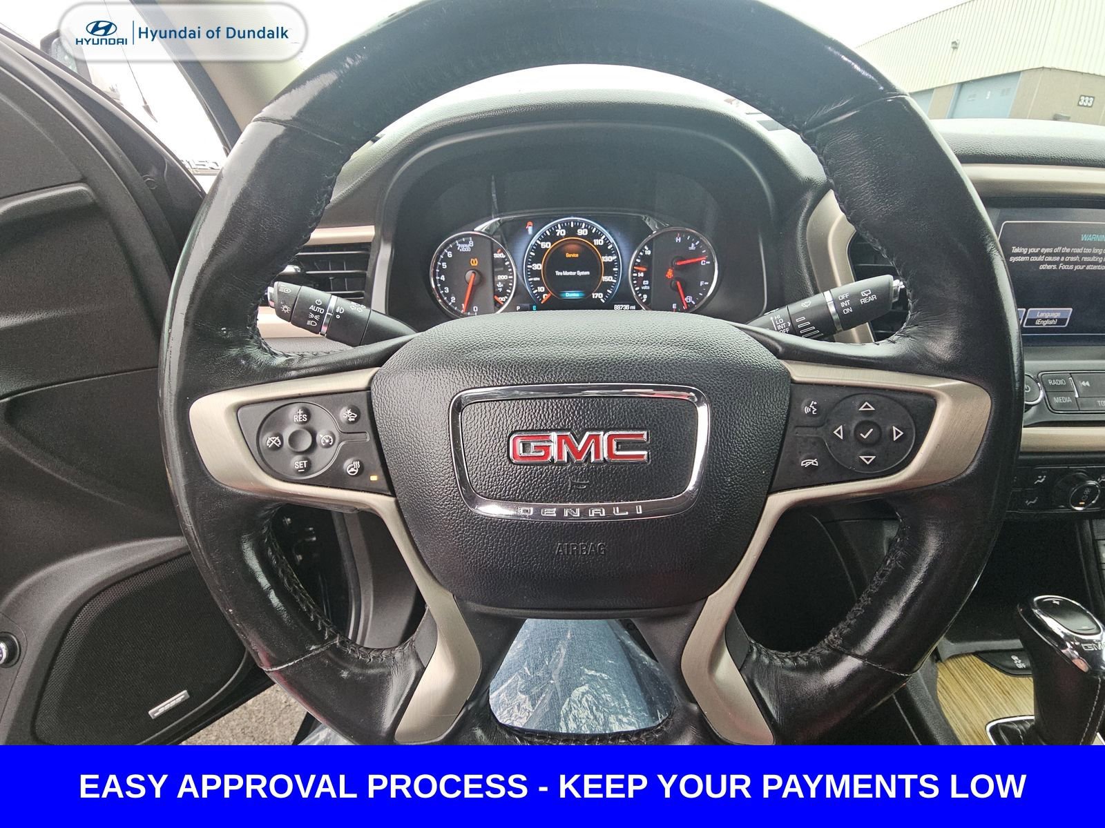 Used 2019 GMC Acadia Denali w/ Technology Package AWD/4WD image 10