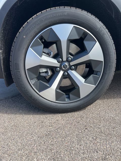 New 2026 Volvo XC40 B5 Plus w/ Protection Package Premier AWD/4WD image 34
