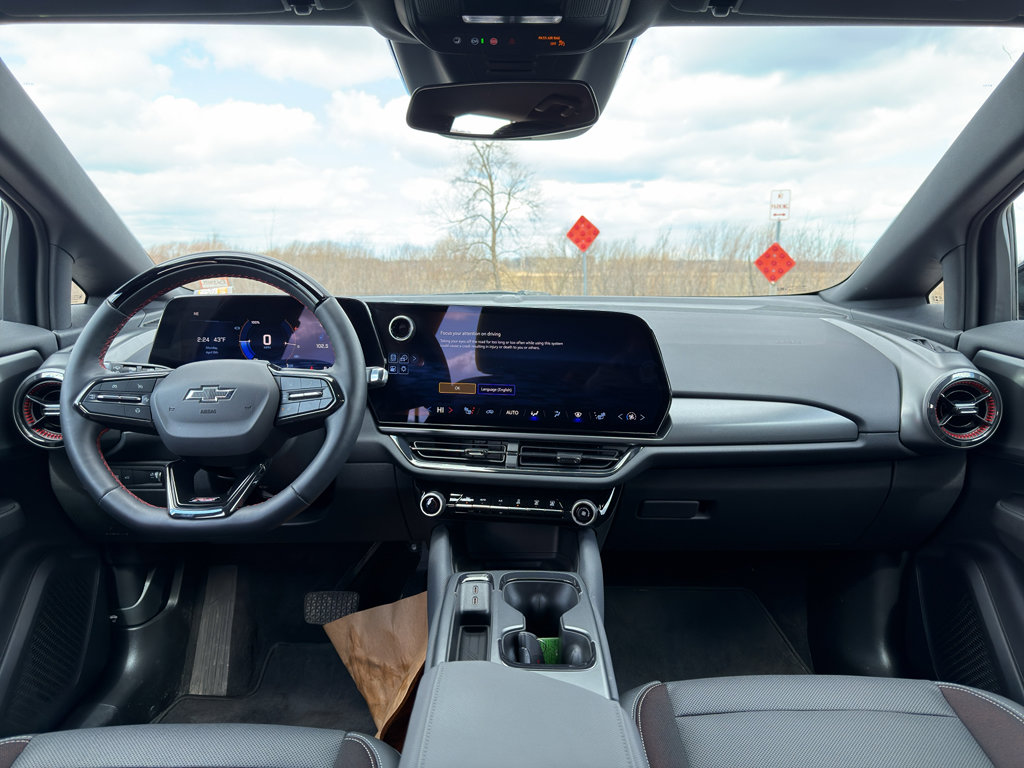 Used 2024 Chevrolet Equinox EV RS FWD image 19