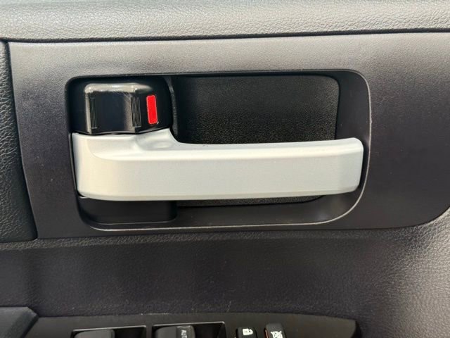 Used 2020 Toyota Tundra SR5 w/ SR5 Upgrade Package image 31