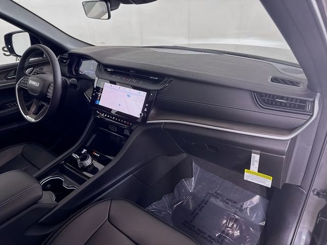 New 2026 Jeep Grand Cherokee L Limited w/ Limited Altitude Package image 29