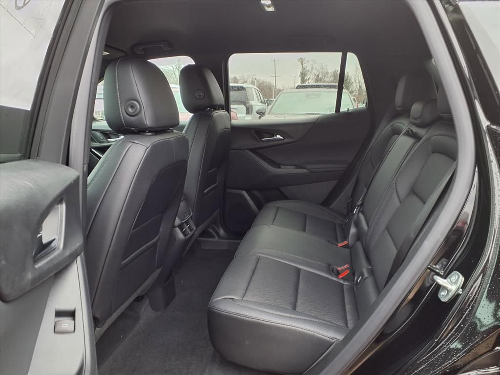 New 2026 Chevrolet Equinox LT image 9